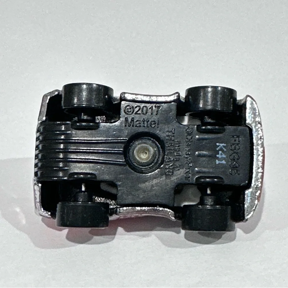 Disney Cars 3 Die-cast Mini Racer Metallic Tim Treadless #28 Nitroade
